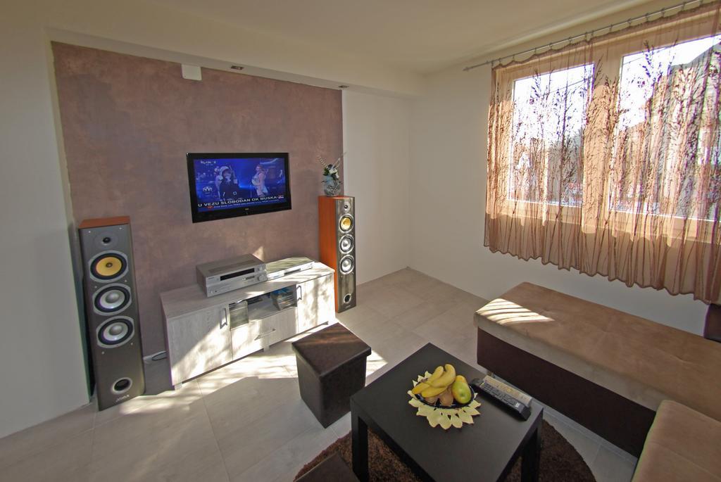 Franstal Apartments Belgrade Bilik gambar