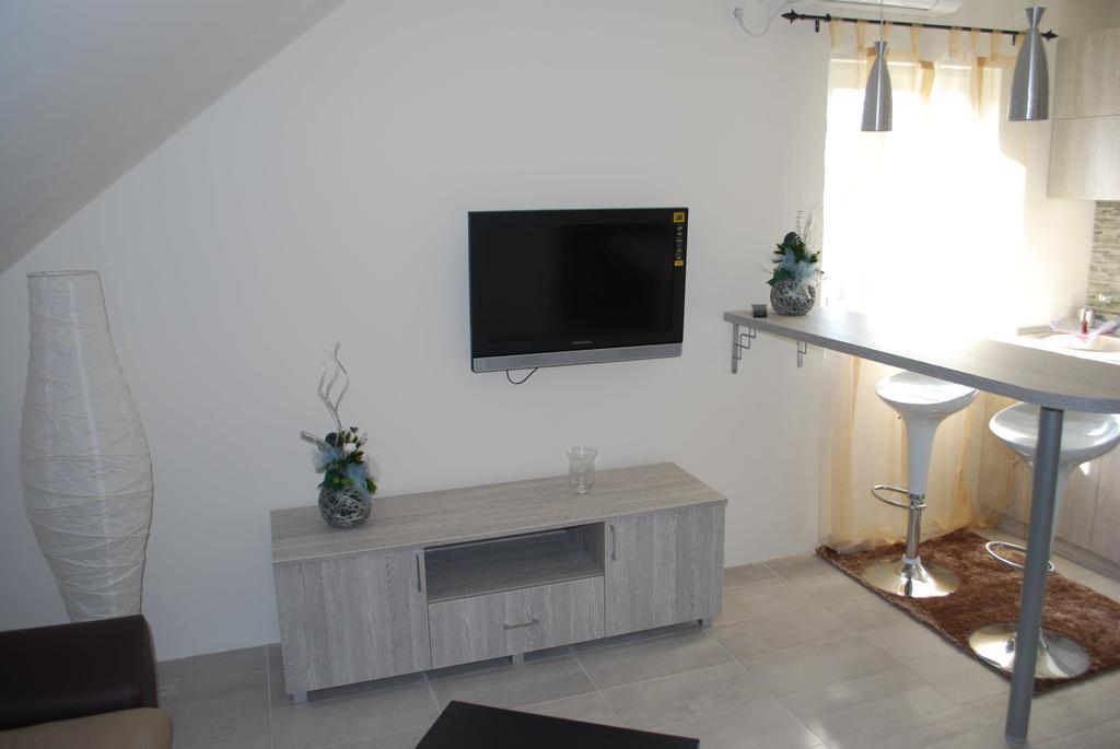 Franstal Apartments Belgrade Bilik gambar