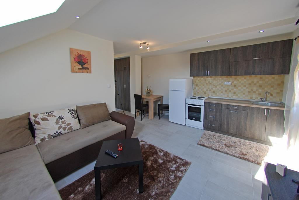 Franstal Apartments Belgrade Bilik gambar